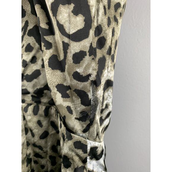Missguided Dress womens size 4 Asymmetric High Low Fit & Flare Animal Print - Picture 7 of 7